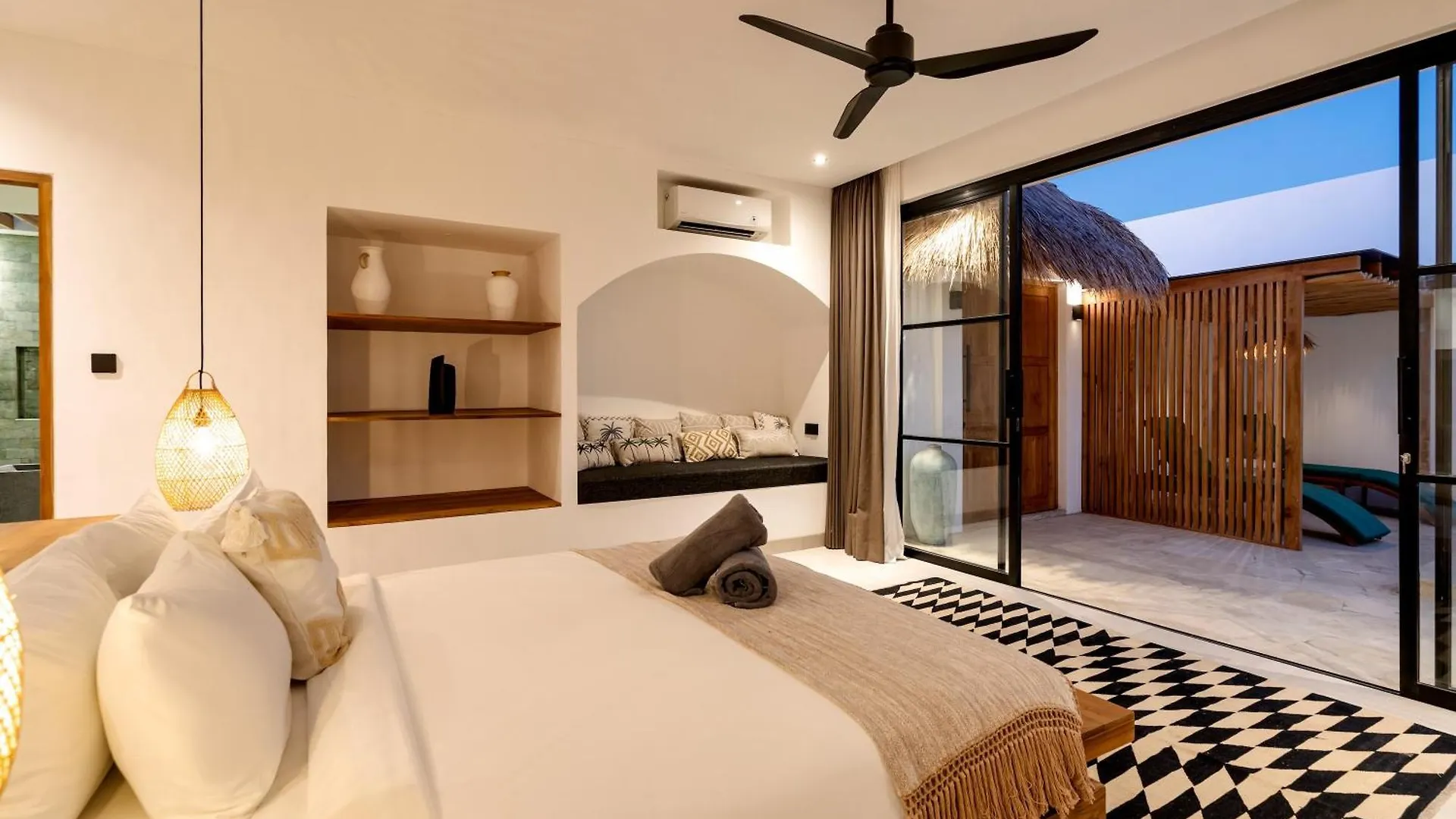 Villa Maravilla - Uluwatu By Yolla Hospitality Indonesia